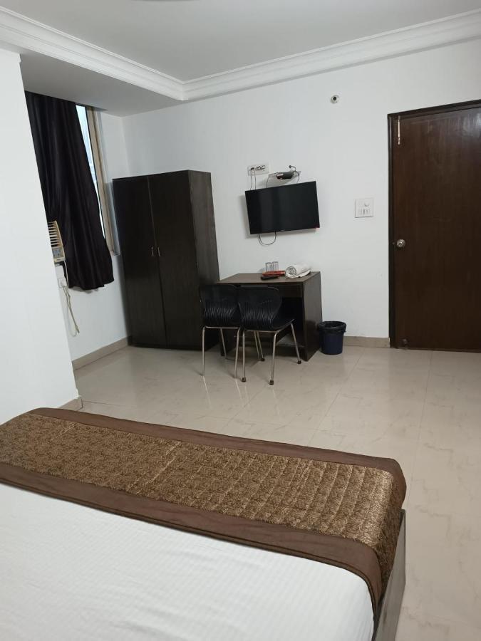 Hotel Airport Aditya Inn 新德里 外观 照片