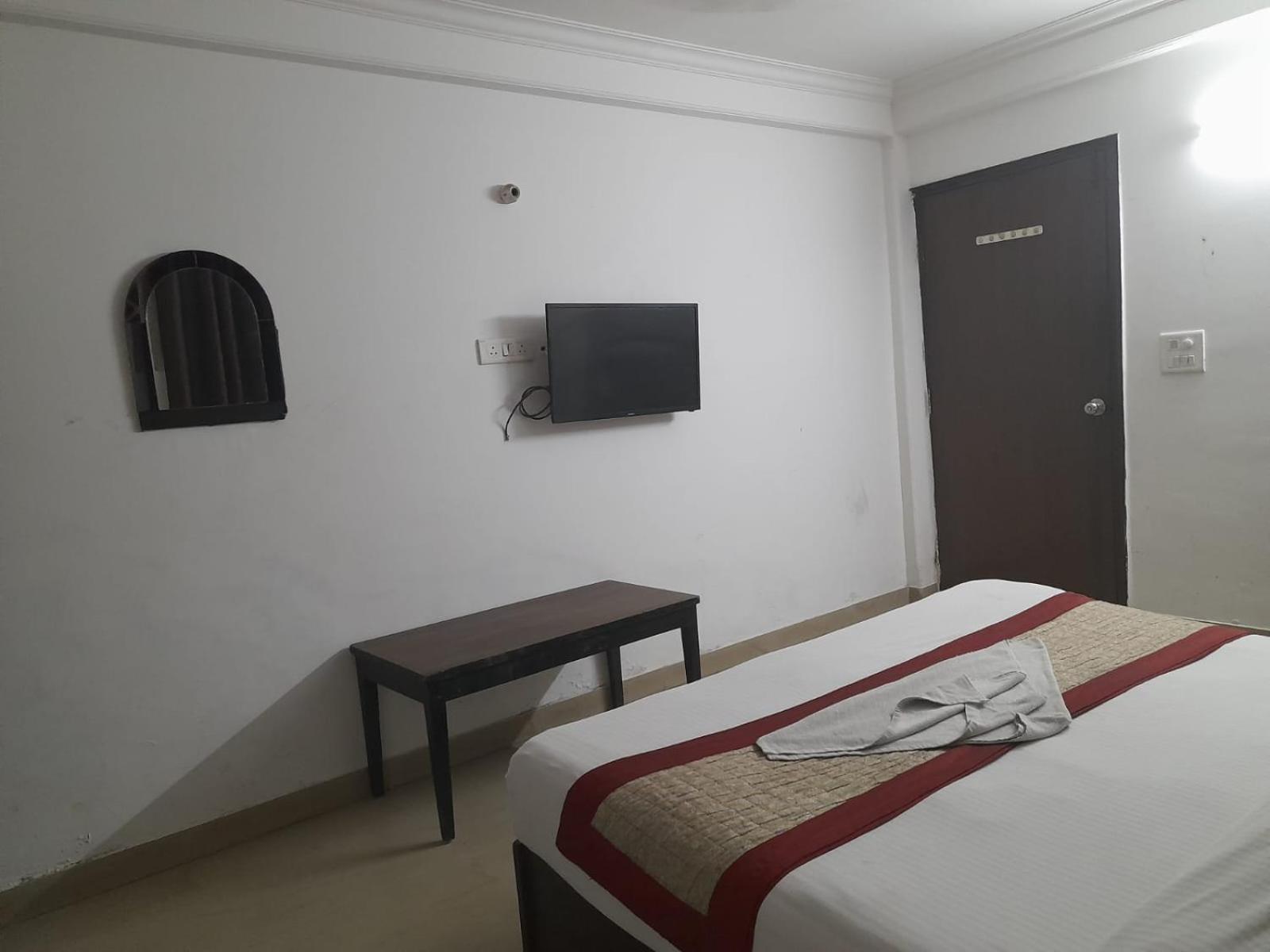Hotel Airport Aditya Inn 新德里 外观 照片