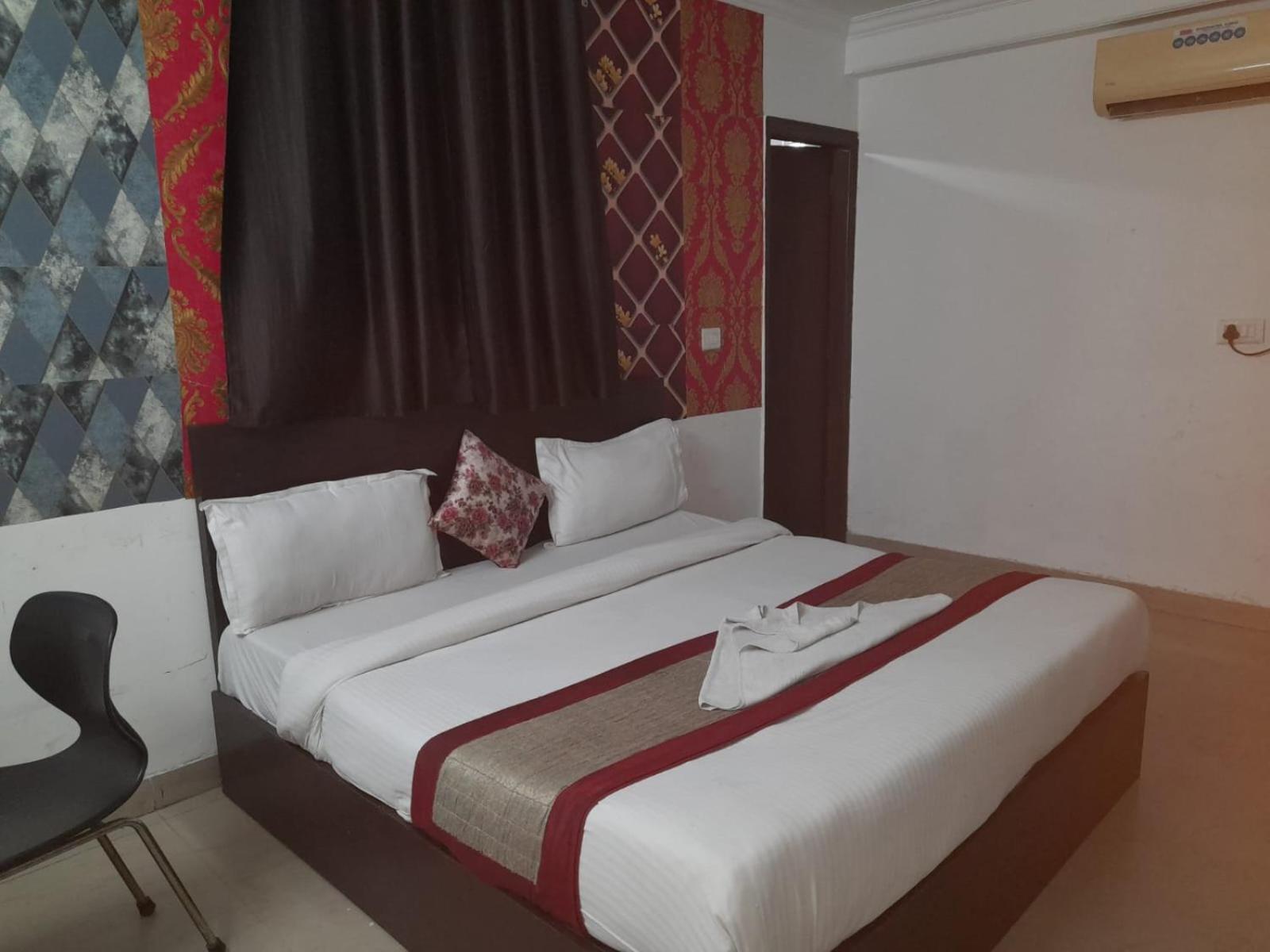 Hotel Airport Aditya Inn 新德里 外观 照片